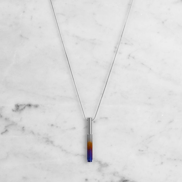 NECKLACE / VERTICAL / LINEAR / BURNT STEEL image 1