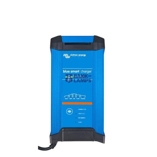 Victron Energy Battery Charger Blue Smart IP22 Charger 12V 20A (3) 230V CEE 7/7 image 1
