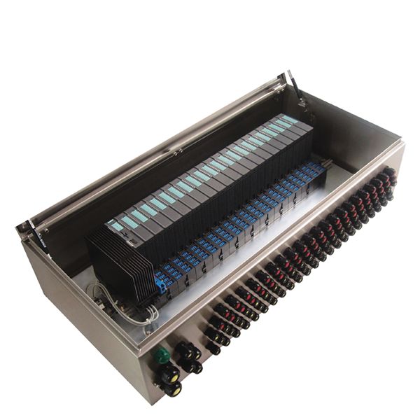 Ex device made of stainless steel, IP66. With installation of the ET 200iSP components (these image 1