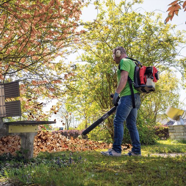 Scheppach Leaf Blower LB5200BP Backpack 51.7cc image 4