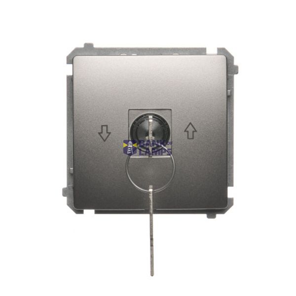 Roller blind control switch  with key, 3 positions, "I-0-II" (modul). Possibility to remove the key in all positions ; satin metallic image 1