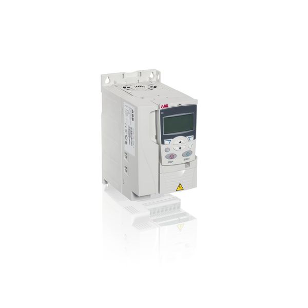 LV AC machinery drive module, IEC: Pn 4 kW, 17.6 A (ACS355-03E-17A6-2) image 1