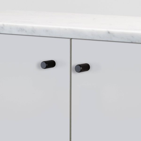 FURNITURE KNOB / LINEAR / BLACK image 1