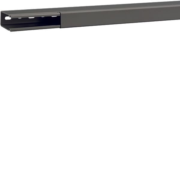 B 60025/0 Grey 7030 Trunking image 1