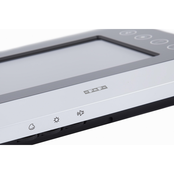 Black and silver monitor with gate control image 3