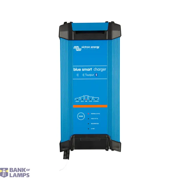 Blue Smart IP22 Charger 24/16(1) 230V AU/NZ image 1