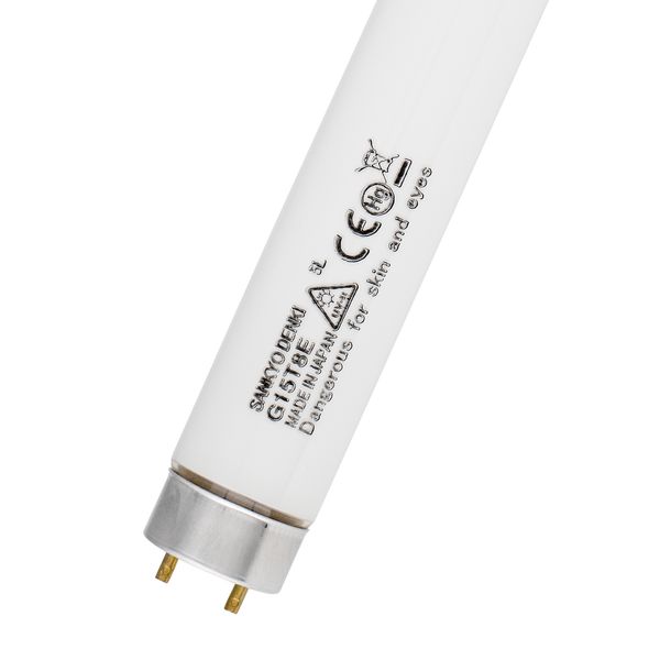 TL 15W G13 26X436 G15T8E UVB image 1