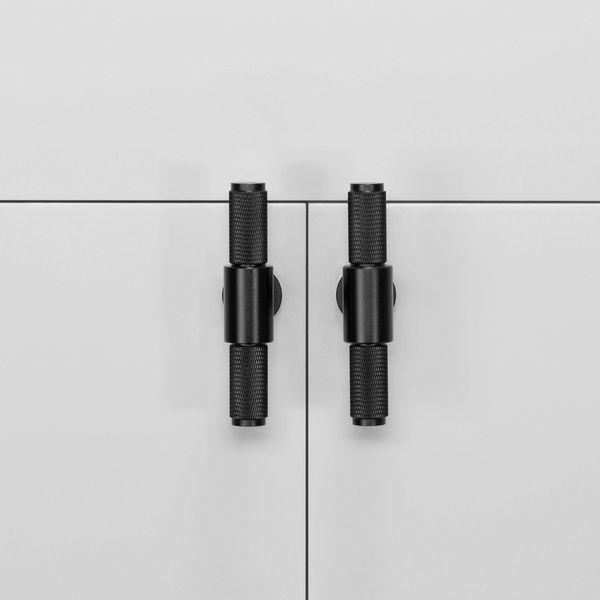 T-BAR / CROSS / BLACK image 2