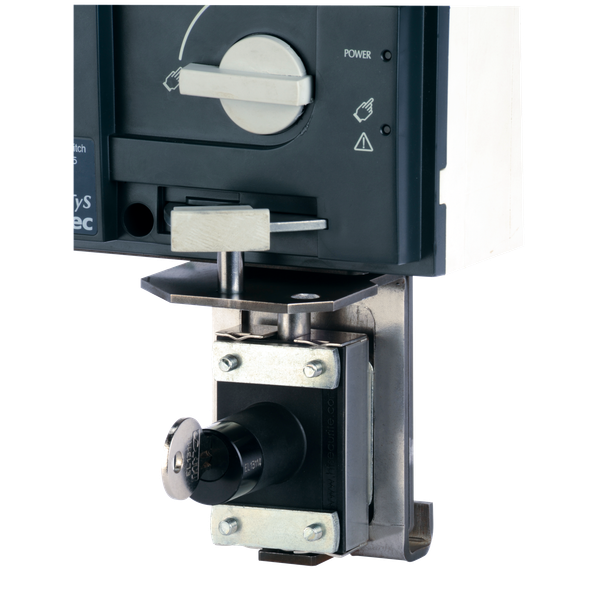 Locking using RONIS EL11AP lock (not supplied) Sircover 800-1600A image 2